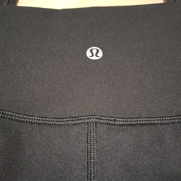Lululemon Wunder Under 25" - Picture 5 of 6